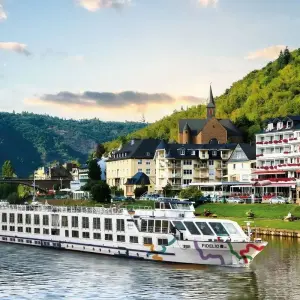 Explore Danube Serenade: Romantic Journey from Turnu Magurele (Bucharest) to Vienna, MS Fidelio for 11 days with Crucemundo  and discover unforgettable experiences - Photo 10