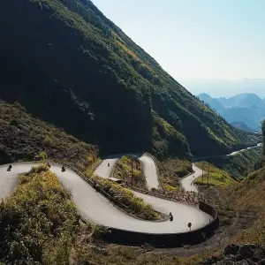 Explore 5 - Day Private Ha Giang Adventure Trekking Tour with homestay & ecolodge stay for 5 days with Crossing Vietnam Tour and discover unforgettable experiences - Photo 11