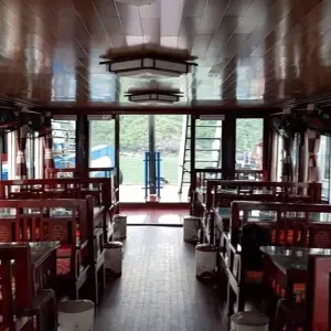 Explore 2- days explore Kong: Skull Island - Trang An  Complex - Ha Long Bay Wonder by Express Way for 2 days with Crossing Vietnam Tour and discover unforgettable experiences - Photo 4