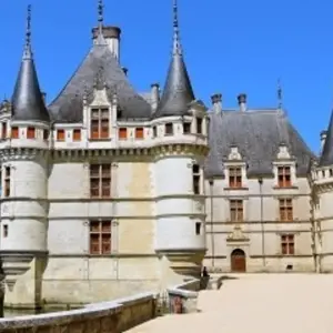 Explore Christmas on the Loire for 6 days with CroisiEurope River Cruises and discover unforgettable experiences - Photo 4