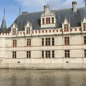 Explore Christmas on the Loire for 6 days with CroisiEurope River Cruises and discover unforgettable experiences - Photo 7