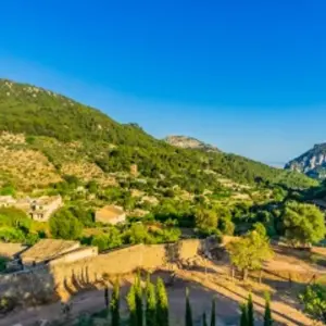 Explore Sun and Fun in the Balearic Islands
An exciting cruise to Barcelona and the Balearic Islands (port-to-port package) (8 destinations) for 7 days with CroisiEurope River Cruises and discover unforgettable experiences - Photo 4