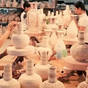 Explore COMBO: Bat Trang Pottery ancient village by Motorbike - Hanoi Street Food Tour for 1 days with Crossing Vietnam Tour and discover unforgettable experiences - Photo 11