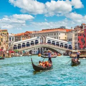 Explore Christmas in Venice for 5 days with CroisiEurope River Cruises and discover unforgettable experiences - Photo 7