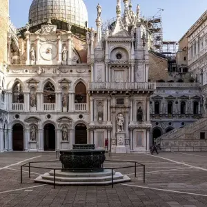 Explore Christmas in Venice (port-to-port cruise) for 5 days with CroisiEurope River Cruises and discover unforgettable experiences - Photo 3