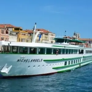 Explore New Year in Venice (port-to-port cruise) for 5 days with CroisiEurope River Cruises and discover unforgettable experiences - Photo 2
