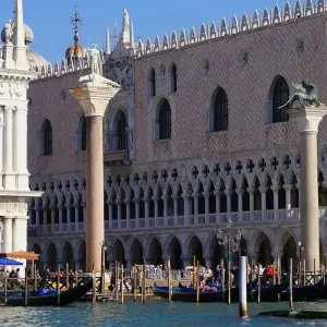 Explore Christmas in Venice (port-to-port cruise) for 5 days with CroisiEurope River Cruises and discover unforgettable experiences - Photo 6