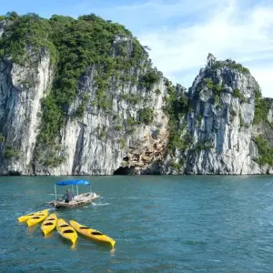 Explore Highlights of Vietnam Tour - 14 days for 14 days with Crossing Vietnam Tour and discover unforgettable experiences - Photo 11