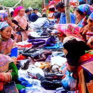 Explore Vietnam: Northwest Loop Vietnam 10 Days/9 Nights for 10 days with Crossing Vietnam Tour and discover unforgettable experiences - Photo 3