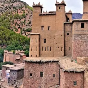Explore Casablanca to Marrakech visiting Chefchaouen and Fes for 4 days with Cultural Morocco Tours and discover unforgettable experiences - Photo 3