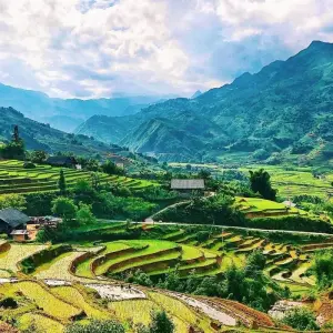 Explore BAC HA MARKET & SAPA TREK for 4 days with Custom Vietnam Travel and discover unforgettable experiences - Photo 5