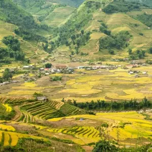 Explore BAC HA, SAPA & MU CANG CHAI TOUR for 5 days with Custom Vietnam Travel and discover unforgettable experiences - Photo 5