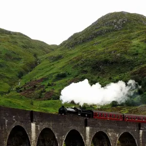 Explore Scotland by Train 2025 - Edinburgh Start for 7 days with Culture Trip and discover unforgettable experiences - Photo 4
