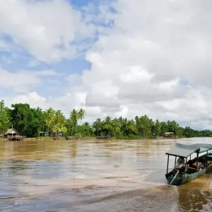 Explore Downstream Mekong River Cruise Tours from Siem Reap To Phnom Penh 3-Day for 3 days with DNQ Travel and discover unforgettable experiences - Photo 10