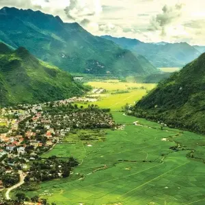 Explore Vietnam Northwest Adventure Tour to Mai Chau, Sapa, Dien Bien Phu, Halong Bay for 12 days with DNQ Travel and discover unforgettable experiences - Photo 3