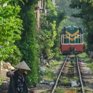 Explore Budget Cambodia Tour to Vietnam from Angkor Watt via Mekong Delta, Phnom Penh to Hanoi, Halong bay for 12 days with DNQ Travel and discover unforgettable experiences - Photo 7