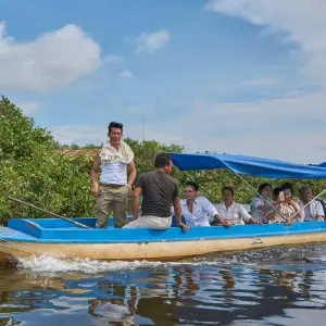 Explore Cambodia Discovery Sightseeing Tour to Angkor Wat, Angkor Thom, Ta Prohm, Tonle Sap Lake for 4 days with DNQ Travel and discover unforgettable experiences - Photo 10