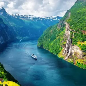 Explore Havila Voyages Kirkenes-Bergen for 6 days with DERTOUR and discover unforgettable experiences - Photo 11