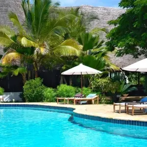 Explore Kilimanjaro, Safari and Zanzibar for 19 days with DIAMIR Erlebnisreisen and discover unforgettable experiences - Photo 2