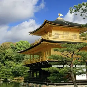 Explore Snow monkeys, cherry blossom, nude festival and overSeas Cycling for 16 days with DIAMIR Erlebnisreisen and discover unforgettable experiences - Photo 10