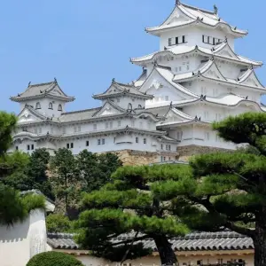 Explore Snow monkeys, cherry blossom, nude festival and overSeas Cycling for 16 days with DIAMIR Erlebnisreisen and discover unforgettable experiences - Photo 11