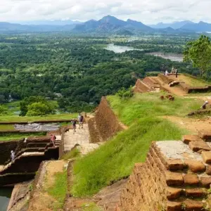 Explore In the Land of Ceylon tea for 17 days with DIAMIR Erlebnisreisen and discover unforgettable experiences - Photo 7