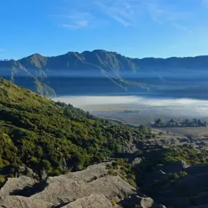 Explore Orangutans, Dragons and Volcanoes for 17 days with DIAMIR Erlebnisreisen and discover unforgettable experiences - Photo 2