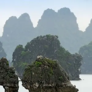 Explore In Style: Between Halong Bay and the Mekong Delta for 17 days with DIAMIR Erlebnisreisen and discover unforgettable experiences - Photo 7