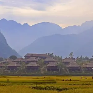 Explore In Style: Between Halong Bay and the Mekong Delta for 17 days with DIAMIR Erlebnisreisen and discover unforgettable experiences - Photo 9