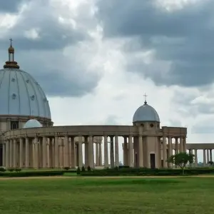 Explore Dancing Masks, Animist Healers and Traditional Kings for 15 days with DIAMIR Erlebnisreisen and discover unforgettable experiences - Photo 7