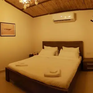 Explore Arabian Overnight Desert Safari With Live Entertainment for 2 days with Daytur Dubai and discover unforgettable experiences - Photo 8