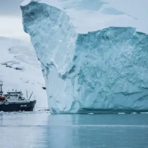 Explore Summer in the ice for 8 days with DERTOUR and discover unforgettable experiences - Photo 11