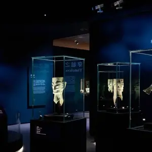 Explore 【 China】Sichuan 8-Day Heritage Discovery through Ancient Shu Culture and Jiuzhai Huanglong Package for 8 days with Delightful Travel and discover unforgettable experiences - Photo 5