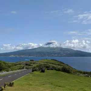 Explore Crater lakes, floral splendor and world cultural heritage (road trip) for 11 days with DERTOUR and discover unforgettable experiences - Photo 7
