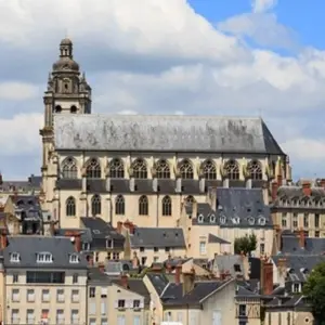 Explore Loire Valley Walking Tour for 7 days with Discover France Adventures and discover unforgettable experiences - Photo 6