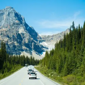 Explore Western Canada & Vancouver Island Premium Tour for 16 days with Discover Canada Tours and discover unforgettable experiences - Photo 4