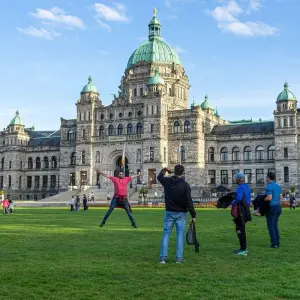 Explore Vancouver Island Premium Tour for 8 days with Discover Canada Tours and discover unforgettable experiences - Photo 7