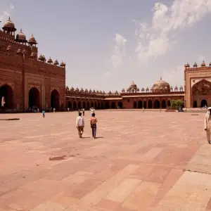 Explore Golden Triangle Tour India for 4 days with Divyan Holidays and discover unforgettable experiences - Photo 4