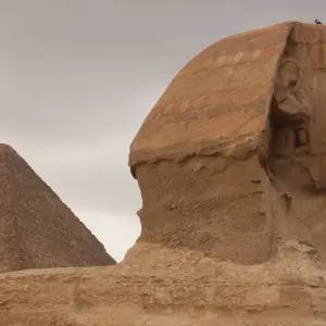 Explore NILE JUWELRIES BY TRAIN for 8 days with EUROLATINO Tour Operators and discover unforgettable experiences - Photo 2