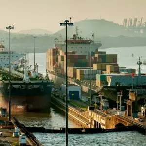 Explore Panama's Best: The Canal, Coffee, and Cloud Forest Escape for 7 days with EcoCircuitos Panama and discover unforgettable experiences - Photo 5