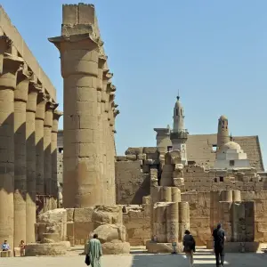 Explore Nile Odyssey: Luxor - Aswan -Abu Simbel - Hot Air balloon A5 days with tour guided for 5 days with Egypt Direct Tours and discover unforgettable experiences - Photo 5