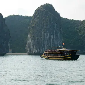 Explore Treasures & Temples of Vietnam & Cambodia 2025-2026|2026-2027 - 17 Days (from Hanoi to Siem Reap) for 17 days with Emerald Cruises and discover unforgettable experiences - Photo 8