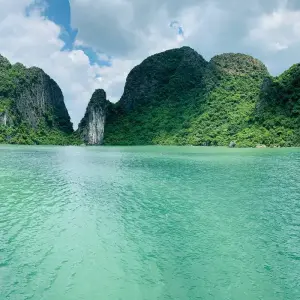 Explore Treasures & Temples of Vietnam & Cambodia 2025-2026|2026-2027 - 17 Days (from Hanoi to Siem Reap) for 17 days with Emerald Cruises and discover unforgettable experiences - Photo 9