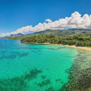 Explore Seychelles Island hopping for 10 days with Emerald Cruises and discover unforgettable experiences - Photo 2