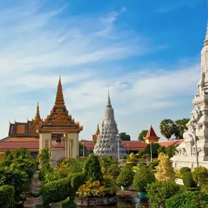 Explore Wonders of Vietnam, Cambodia & the Mekong 2025-2026|2026-2027 for 13 days with Emerald Cruises and discover unforgettable experiences - Photo 3