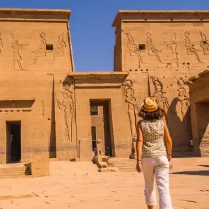 Explore Egypt Express for 8 days with Encounters Travel and discover unforgettable experiences - Photo 4