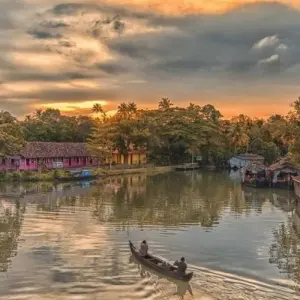 Explore Kerala Backwaters & Hillstations for 9 days with Encounters Travel and discover unforgettable experiences - Photo 7