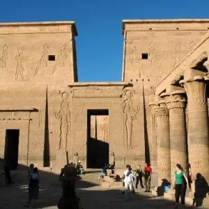 Explore Egyptian Legacy for 8 days with Encounters Travel and discover unforgettable experiences - Photo 3