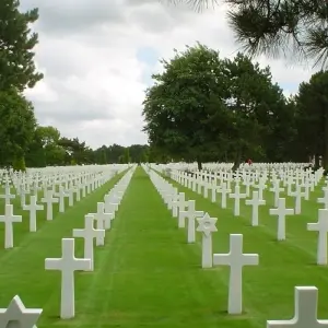 Explore Best of France Tour for 6 days with Eskapas and discover unforgettable experiences - Photo 6