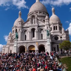 Explore Paris and Versailles for 5 days with Eskapas and discover unforgettable experiences - Photo 4